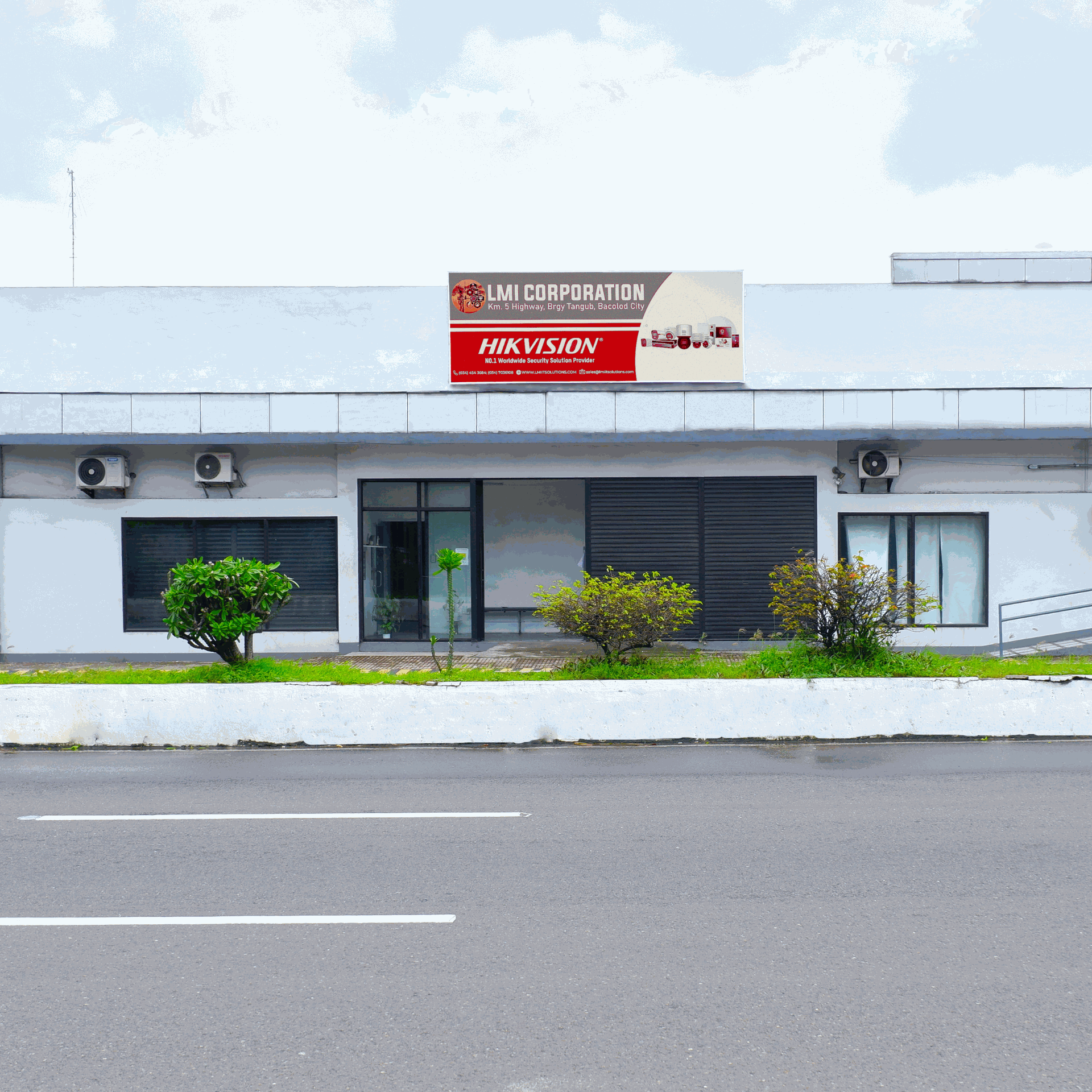 LMI Facade LMI Tangub office Facade